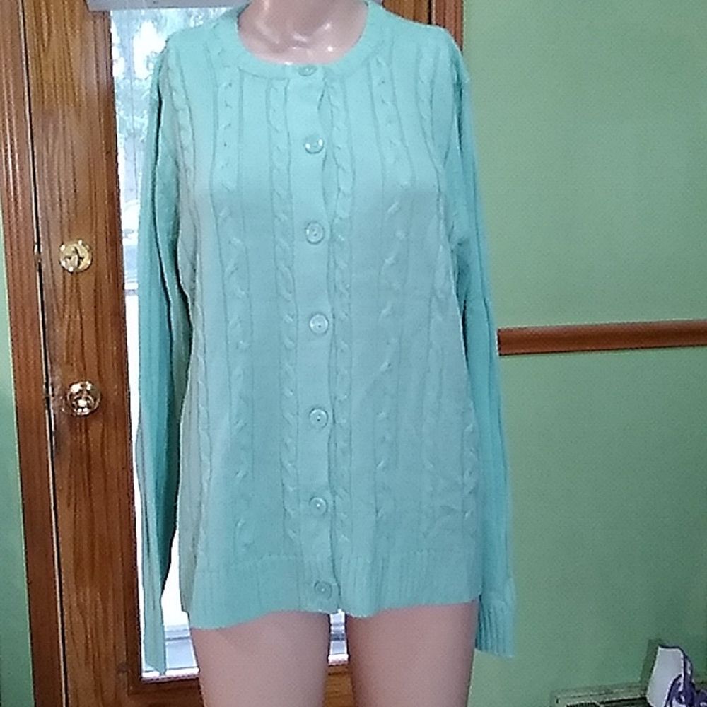 Sarah Morgan vintage petite large mint green button-up long sleeves cardigan.